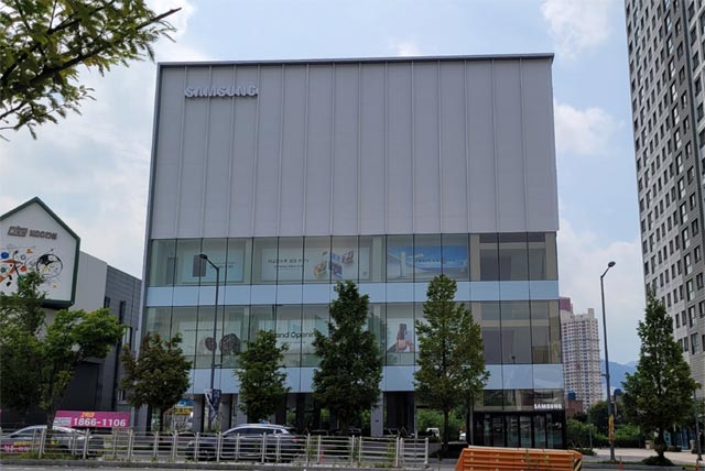 센터 전경사진