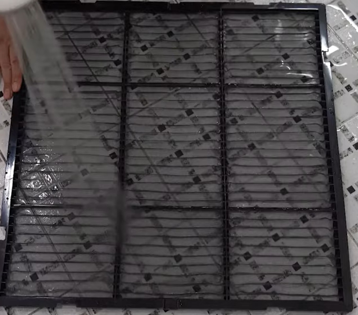 먼지거름필터 물청소 하기