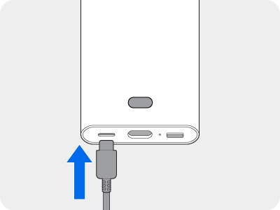 배터리 팩에 충전 케이블을 연결하세요