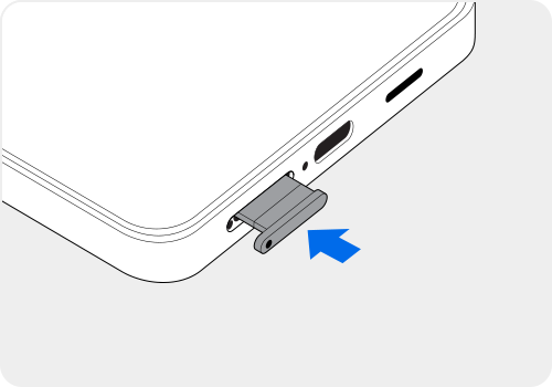 4단계) USIM 카드가 끼워진 심카드 트레이를 기기의 트레이 슬롯에 다시 삽입하세요. 