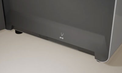 하단에 물통이 장착된 상태