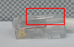 RJ45 케이블 고정 잭이 접혀진 경우